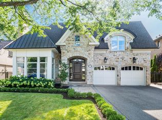 122 Wimbleton Rd, Toronto, ON M9A3S6