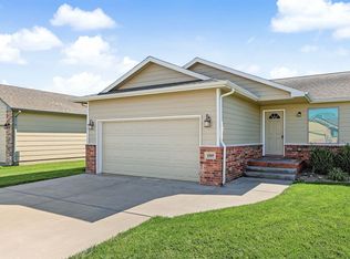 1005 Silverado Ct, Clearwater, KS 67026