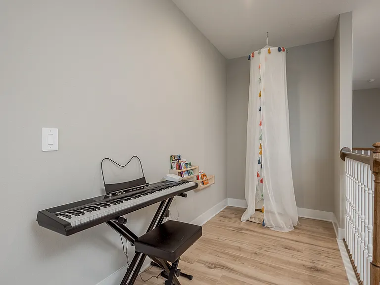 5554 Sand Fossil Ct — Photo 21