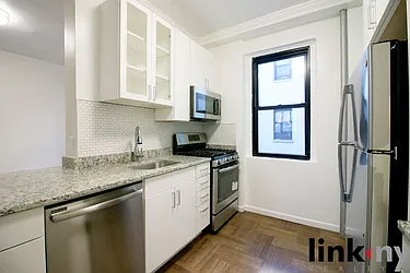 Rented by Link NY Realty