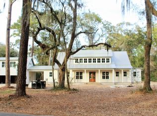 359 Major Wright Rd, St Simons Island, GA 31522