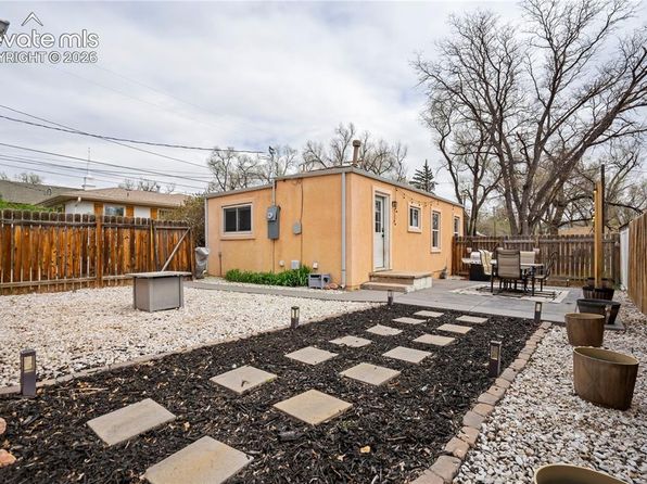 410 N 17th St, Colorado Springs, CO 80904