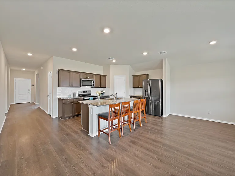 1311 Emi Kate Ln — Photo 8
