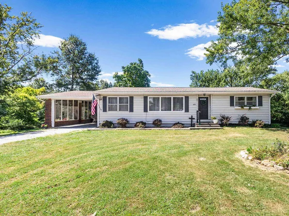 1084 Private Road 1237, Moberly, MO 65270