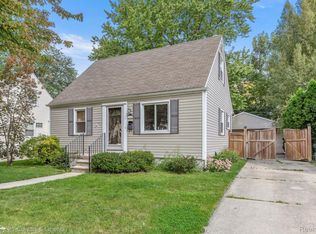 2142 Markese Ave, Lincoln Park, MI