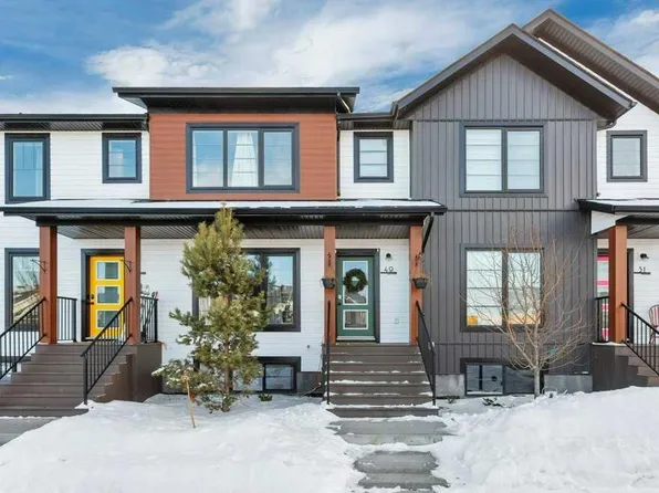 49 N Evergreen Way, Red Deer, AB T4P 3E5