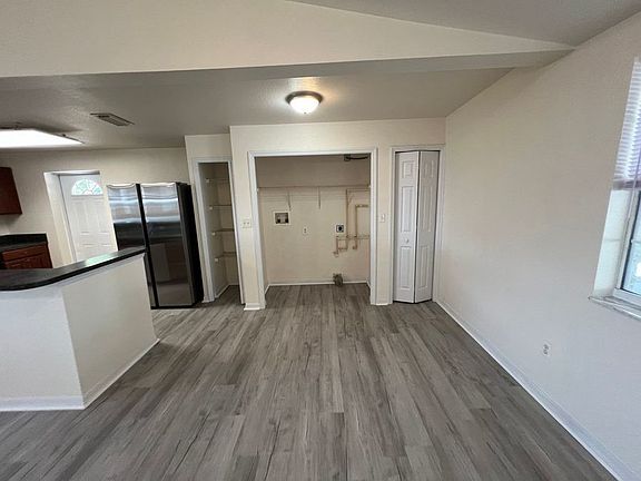 4th image of 746 Avenue O SW