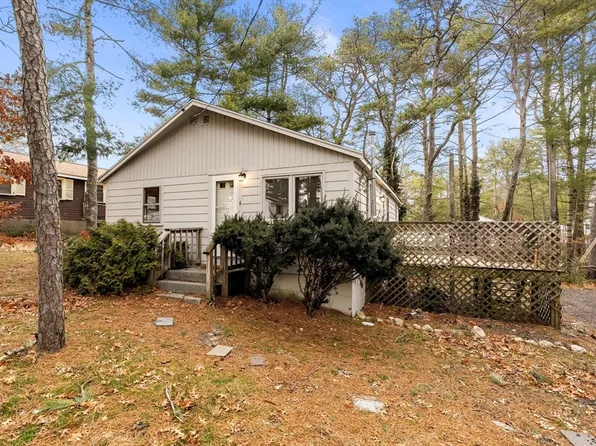 6 Cardinal Ave, Wareham, MA 02571