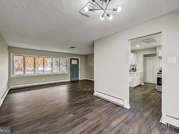 4th image of 4255 Somerton Rd