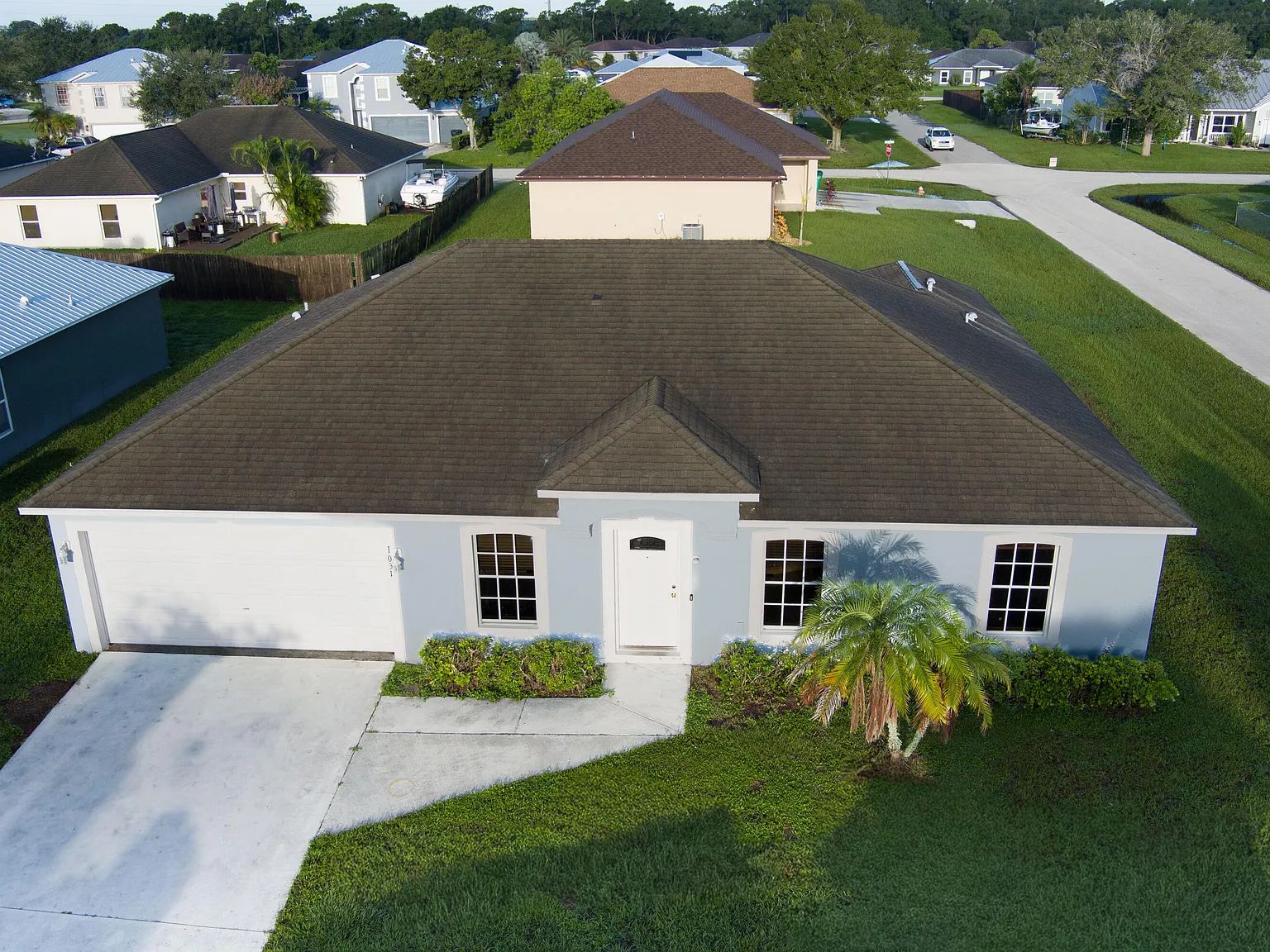 4 bed, 2.0 bath, 1788 sqft, $2,200 — Photo 3