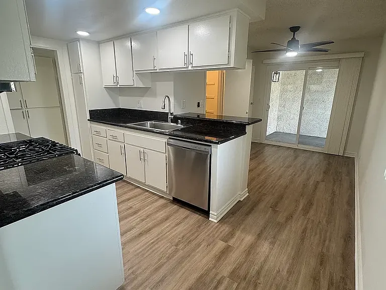 Park ridge apartments — Photo 6