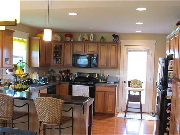 3rd image of 11416 Crestridge Ct