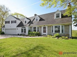 25 Cedar Ct, Portage, IN 46368