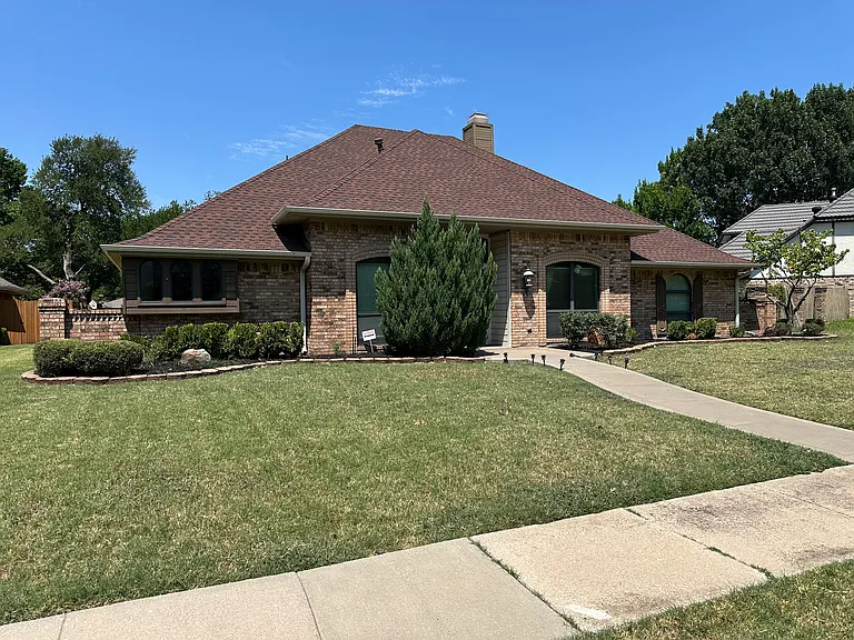 6513 Elkhurst Dr — Photo 1