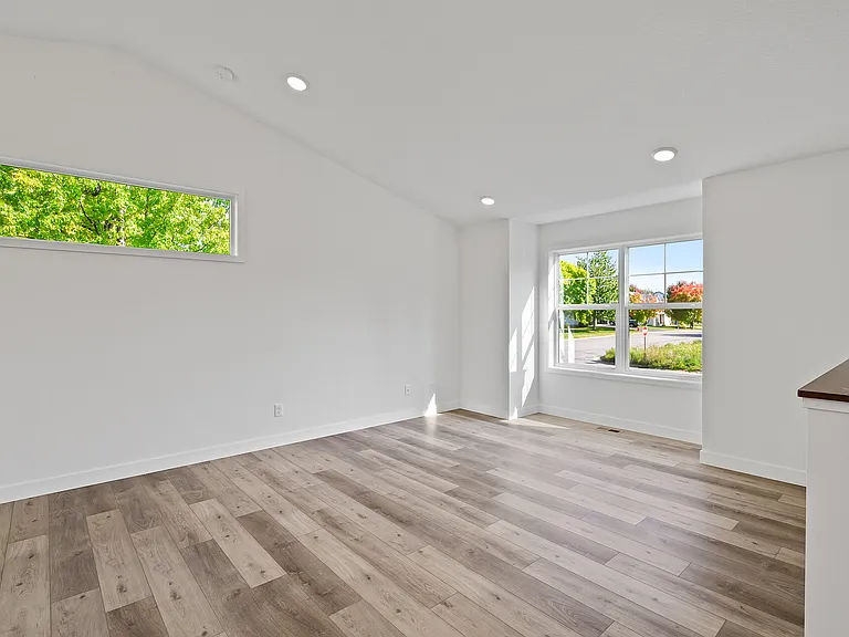 3345 Lachman Ct NE — Photo 23