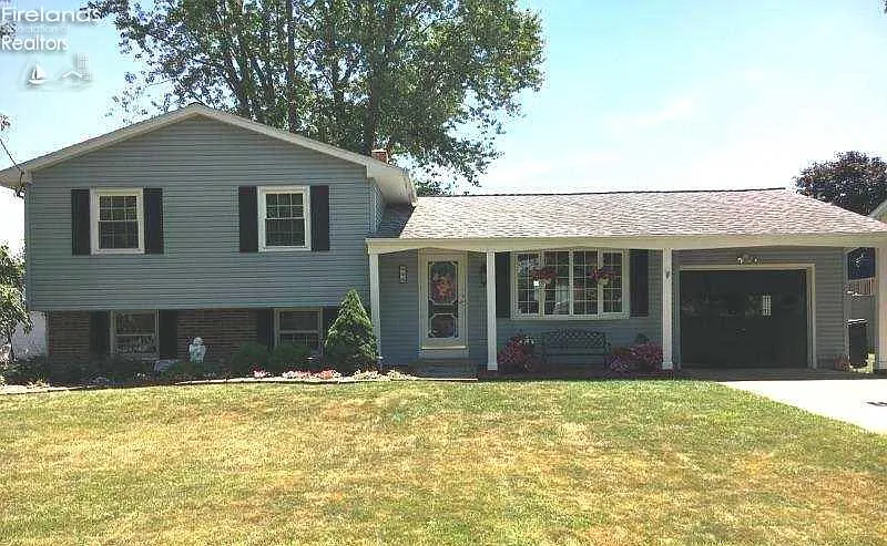 604 Helina Dr photo 1