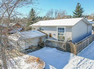 4508 NE 47th St, Alix, AB T0C 0B0