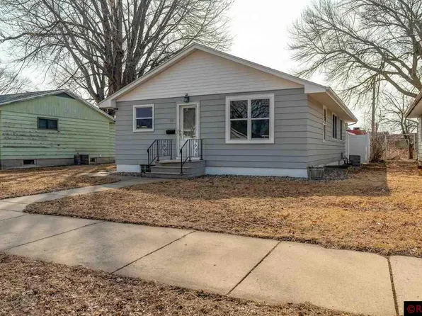509 Summit St SE, Sleepy Eye, MN 56085