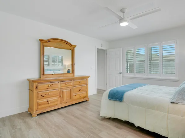 4192 Elm Avenue, Palm Beach Gardens, FL 33410