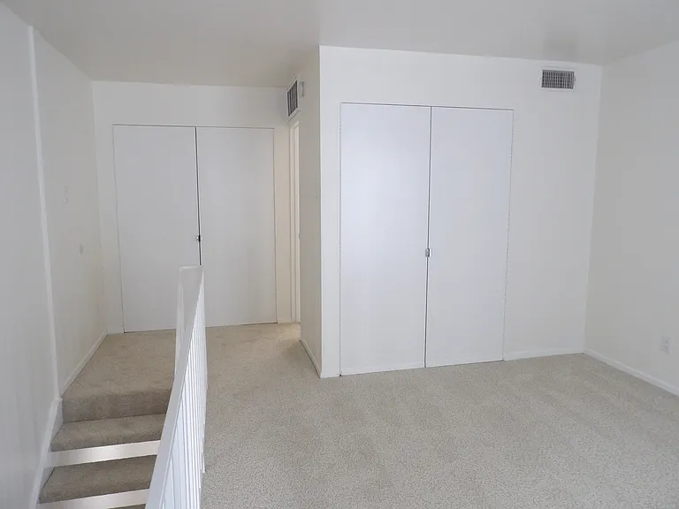4431 Travis St #107 — Photo 7