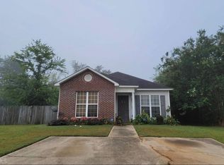 209 Norman Ln, Warner Robins, GA 31093