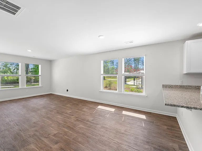 108 Haventree Ct — Photo 11