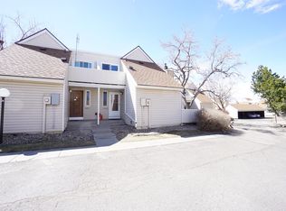 2439 S Xanadu Way UNIT B, Aurora, CO 80014