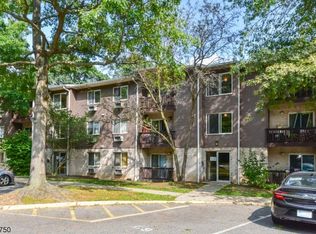 216 Federal Hill Rd #216, Pompton Lakes, NJ 07442