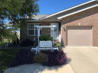 46 Clover Ct, Aviston, IL 62216