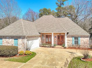 262 Lighthouse Ln, Brandon, MS 39047