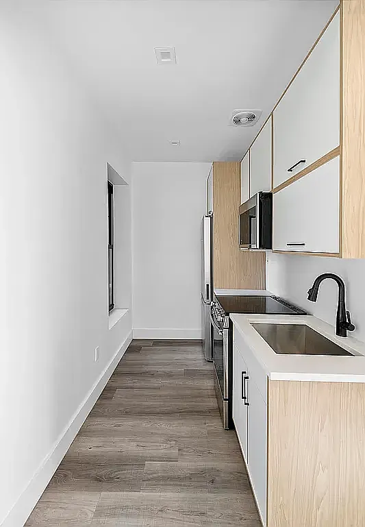 321 20th Street — Photo 2