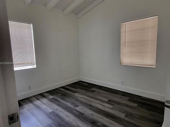 5th image of 4431 SW 10th St