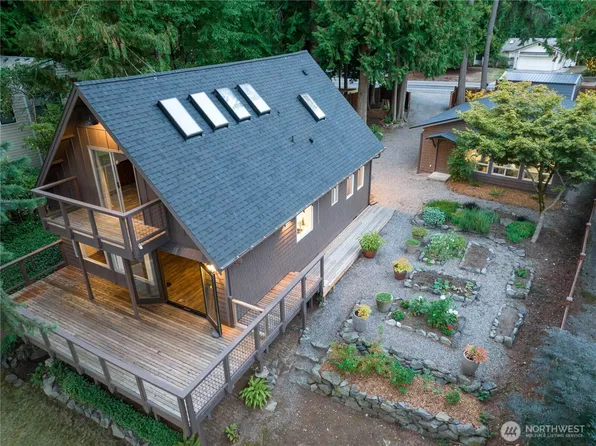 4908 W Tapps Drive E, Lake Tapps, WA 98391