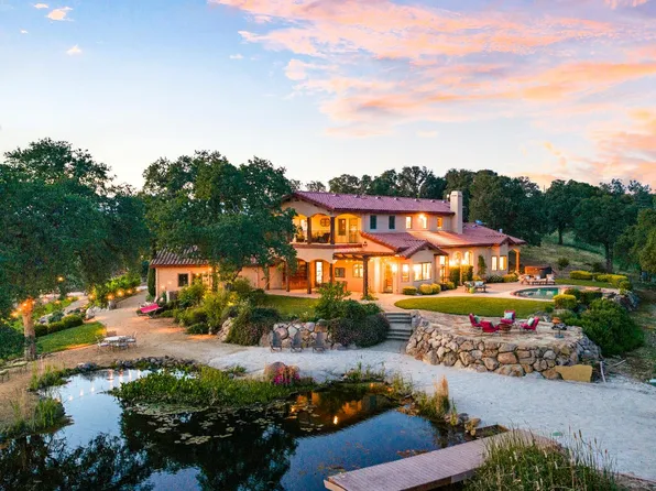10000 Quail Hill Dr, Newcastle, CA 95658