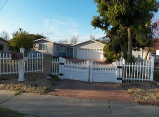 1043 E 7th St, Upland, CA 91786