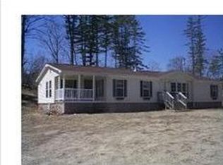124 Chester Rd, Raymond, NH 03077