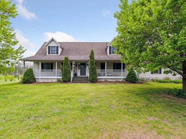 10381 Phal Rd, Grass Lake, MI 49240