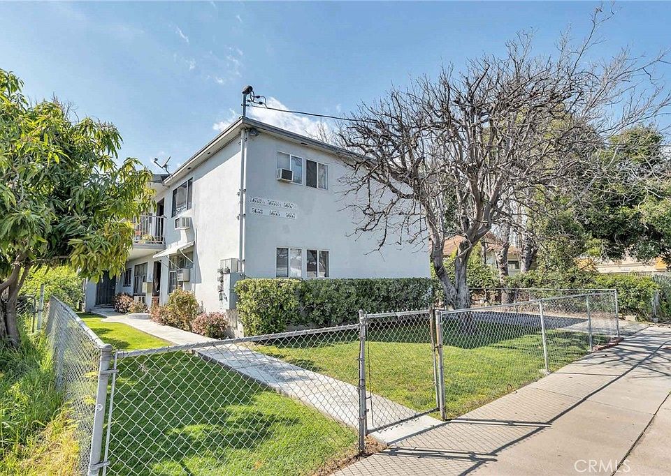 1st image of 5653 Bakman Ave