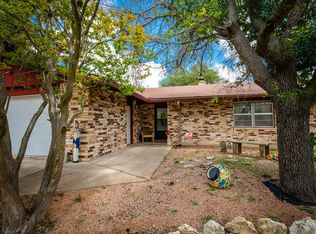 167 Valley View Dr, Kerrville, TX 78028