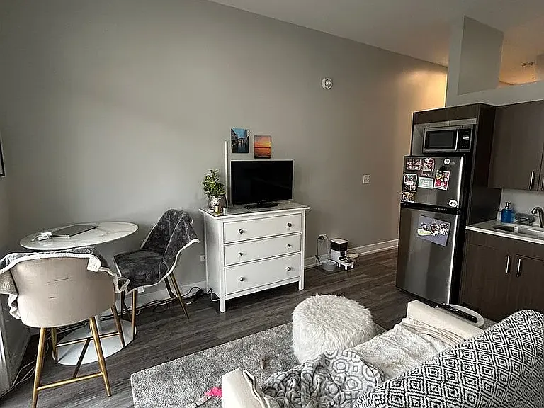 3220 N Lincoln Ave #304 — Photo 6