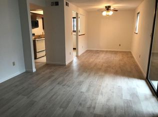 71 Locust Ridge Dr APT 2D, Pittsburgh, PA 15209