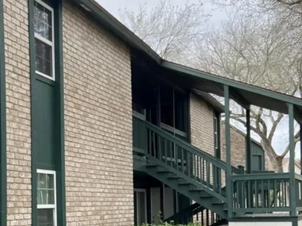 1505 N 25th St APT 505, Harlingen, TX 78550