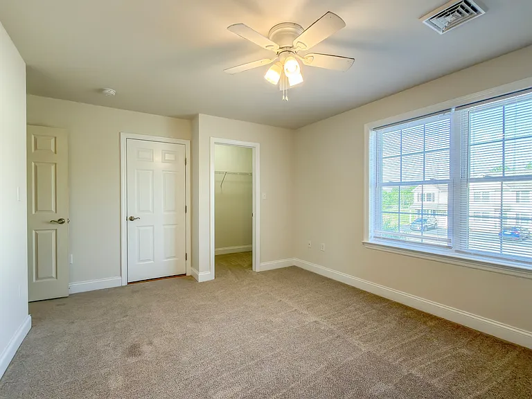 141 Cedarwood Dr — Photo 14