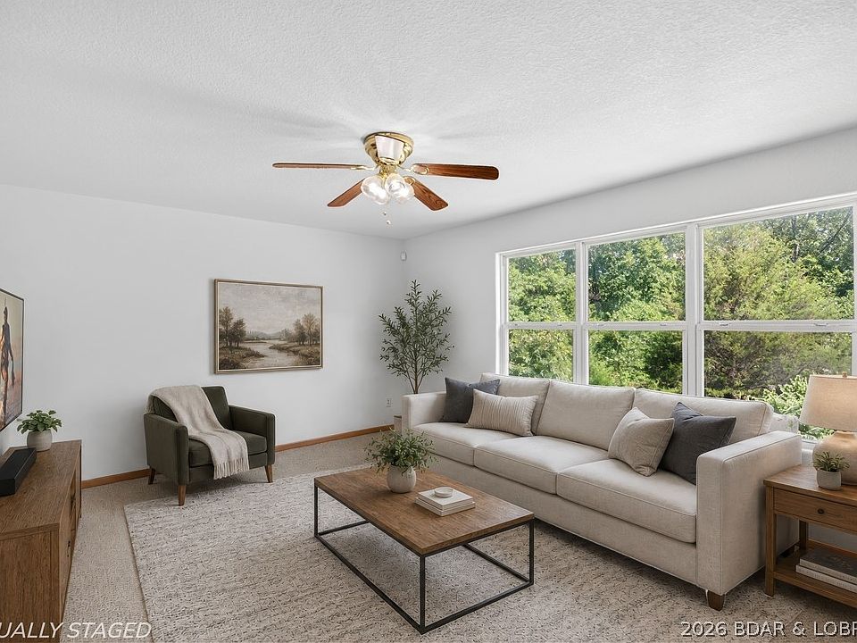 1st image of 20 Sunny Meadows Dr
