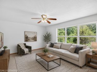 20 Sunny Meadows Dr, Kaiser, MO 65047