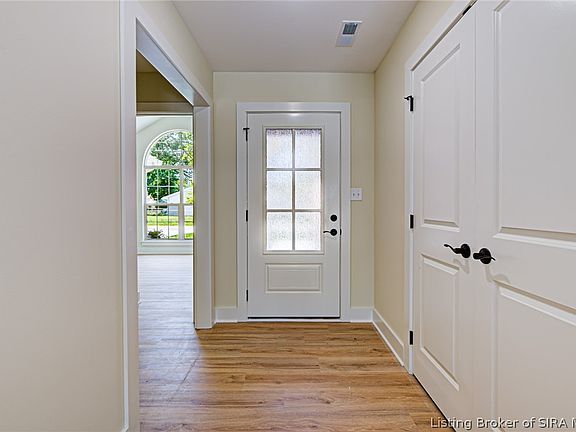 4th image of 1097 N Church Street