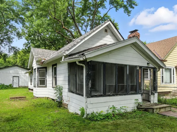 2947 Queen Ave N, Minneapolis, MN 55411