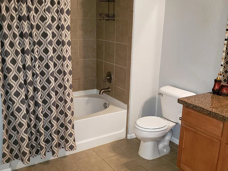 2682 S Cathay Way — Photo 16
