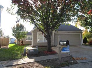 1316 Crescent Dr, Greenwood, IN