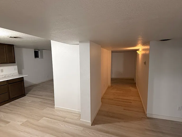 726 5th Ave N #2 — Photo 4
